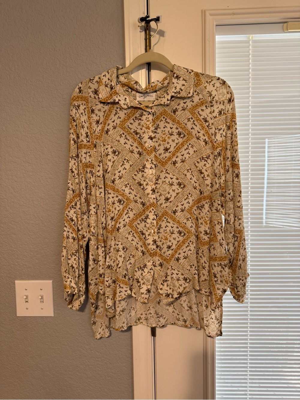 Carly Jean Los Angeles CJLA Floral Patchwork Button Down Blouse S